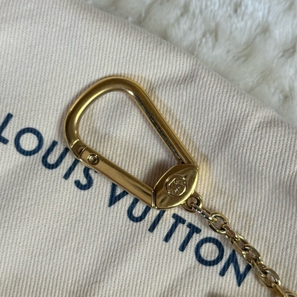 Louis Vuitton Damier Ebene Key Holder - Picture 3 of 9